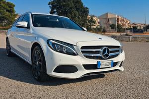 Mercedes c200d  amg