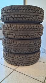 4 PNEUMATICI INVERNALI