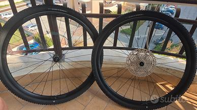 Ruote Gravel Syncros + copertoni Schwalbe