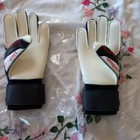 guanti da portiere