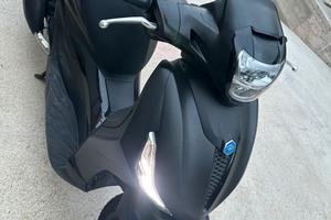 Beverly deep black 300