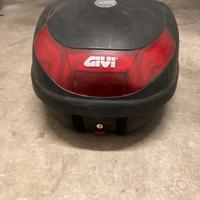 Bauletto scooter GIVI