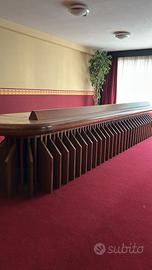 Tavolo per conferenze in legno fatto a mano