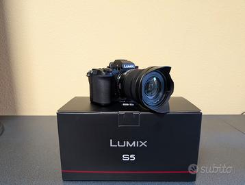 Lumix S5 + 20-60 Nuova - Ex-Demo Garanzia fattura