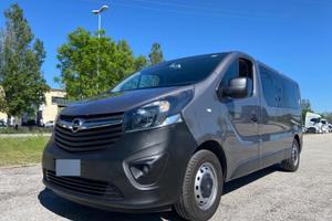 Opel Vivaro Biturbo 9 posti lungo iva inclusa