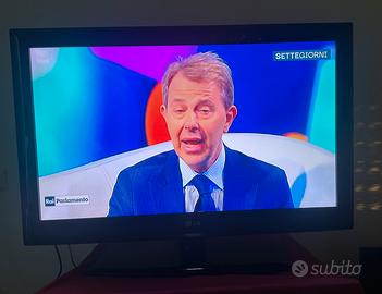 Tv LG 32’’ HD - Telecomando originale perfetto