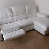 Divano marca Poltrone e Sofà