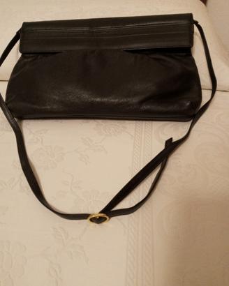 Borsa nera vintage. Morbida pelle, come nuova