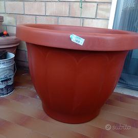 Vaso grande in plastica