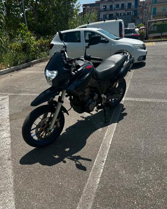 Aprilia pegaso strada