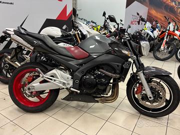 Suzuki GSR 600 YOSHIMURA