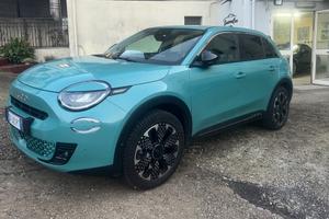 Fiat 600 Hybrid 100 CV DCT MHEV La Prima