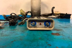 Centralina per anticipo variabile per carburatori