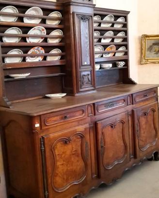 CREDENZA CON ALZATA E OROLOGIO DELLA META' DEL 700