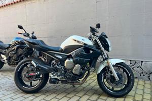 Yamaha xj6 depotenziata 