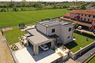Terreno di 694 m² a Lesignano de' Bagni