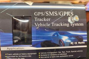 Gps antifurto .. Escavatore auto moto trattore 