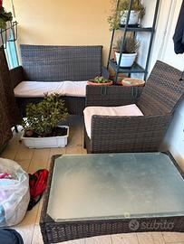 Salottino esterno da terrazzo giardino