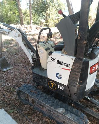 mini escavatore Bobcat 