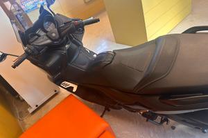 Tmax 560