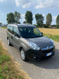 Opel combo van autocarro