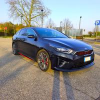 Kia ProCeed GT 1.6 T-GDI 204 CV