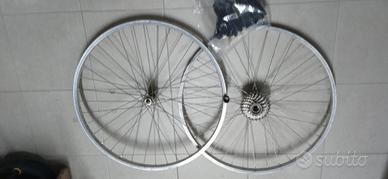 cerchi bici 26 DM 559 mm+2 camere aria+estrattore 