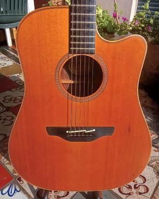 chitarra Takamine NP15-C ,Japan (1989) amplificata
