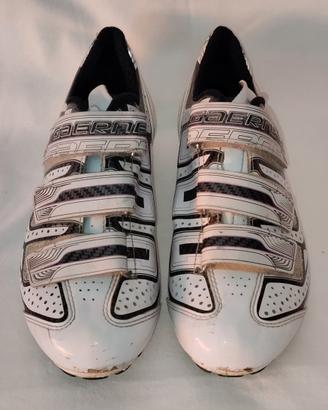Scarpa da bici rigida