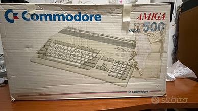 Amiga 500 LED ROSSO Sigilli intatti con scatola