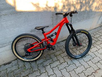 Mtb commencal supreme 24