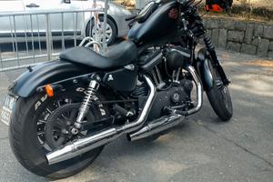 Harley Davidson iron 883