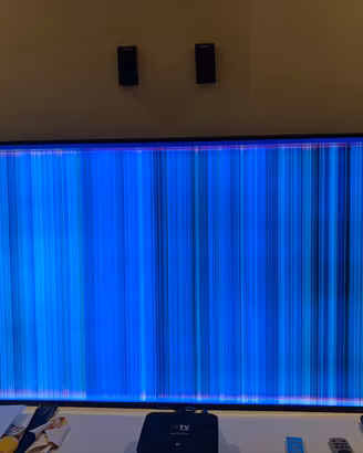 Tv samsung  model QE55QNFNATXZT