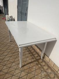 Tavolo bianco allungabile