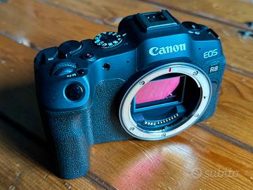 Canon R8 + RF 24-50