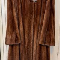 Pelliccia in vero visone SAGA MINK