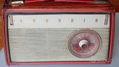 Radio d'epoca Grundig.