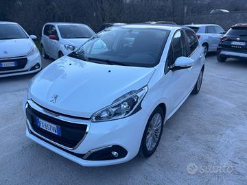 Peugeot 208 BlueHDi 100 S&S 5 porte Active