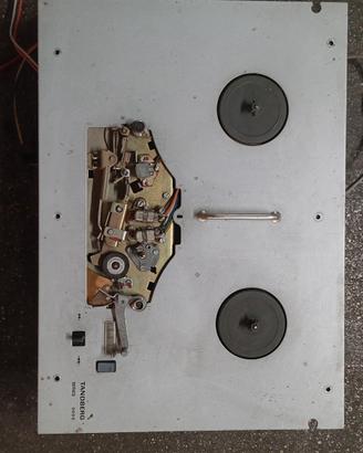 Registratore a bobine Tandberg serie 5000