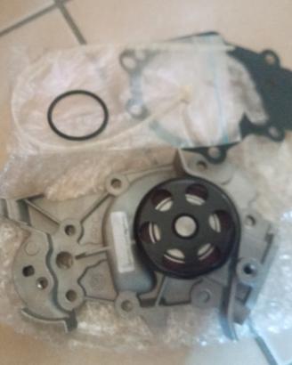 pompa acqua Renault Clio 3  anno 2006 