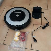 Robot aspirapolvere roomba