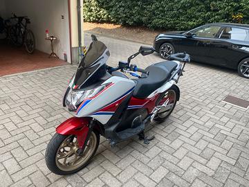 Honda integra 750 s dct anno 2015 km 51750
