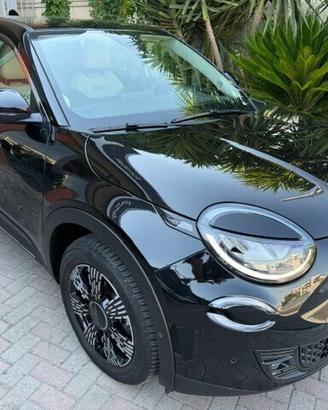 Fiat 600 Hybrid 110 CV DCT MHEV La Prima II