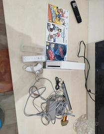 wii con cavi giochi e joystick 