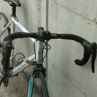 Bicicletta corsa bianchi