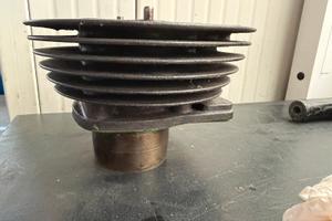 Moto gizzi lodola 235 cilindro