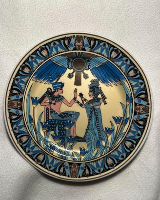 Piatto in porcellana “Egyptian Revival” Ø 20 cm