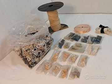 Stock elastici, ganci e reggicalze - 70€