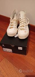 Converse alte da ragazza