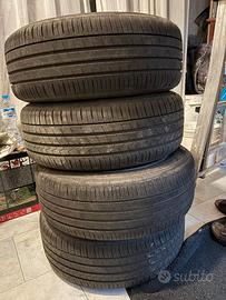 Pneumatici 205/55 R16